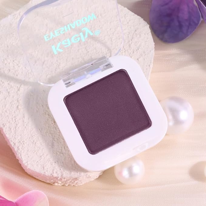 evpct Plum Purple Matte Single Eye Shadow Palette Makeup for Older Women, Plum Purple Natural Pressed Cream Eyeshadow Palette for Green Eyes, High Pigment Mini Monochrome Eyeshadow