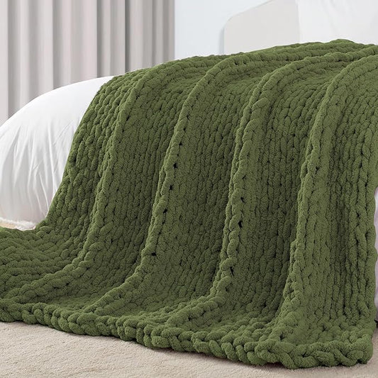 Carriediosa Chunky Knit Throw Blanket 60" X 80" Twin, 100% Hand Made Large Chenille Loop Yarn Soft Fluffy Throws for Couch Sofa Bed, Big Crochet Cozy Heavy Thick Cable Woven Blankets, Olive Green