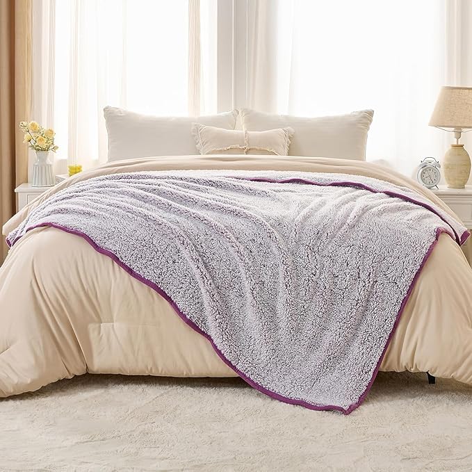 EMME Fleece Twin Blanket, 60x80in, Plush Purple, Soft, Lightweight, Reversible, Warm