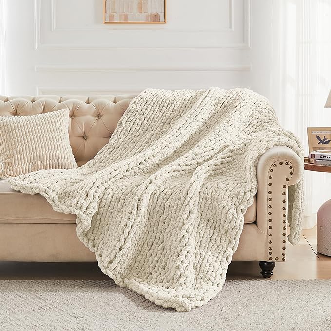 Carriediosa Chunky Knit Throw Blanket 60" X 80" Twin, 100% Hand Made Large Chenille Loop Yarn Soft Fluffy Throws for Couch Sofa Bed, Big Crochet Cozy Heavy Thick Cable Woven Blanket, Light Beige